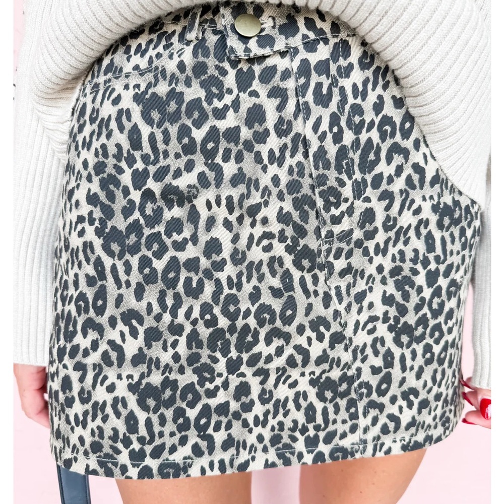 Les Li leopard Jean skirt size XS